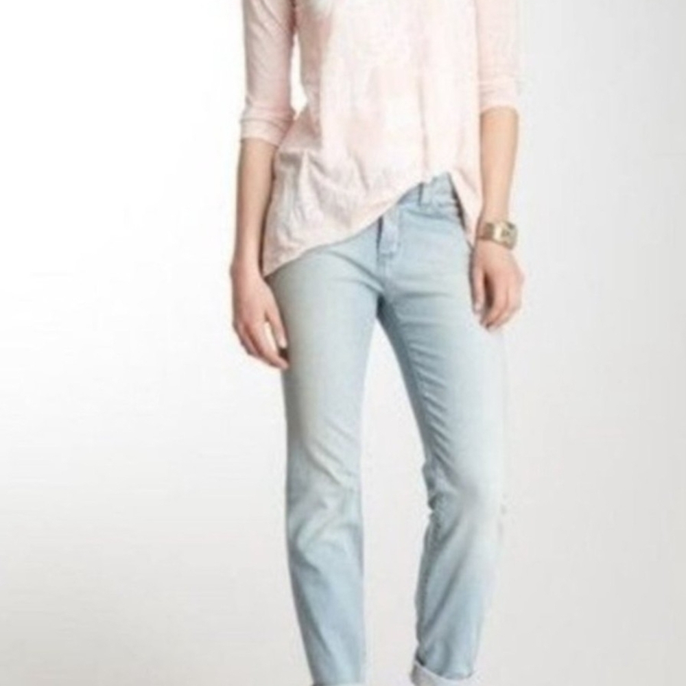 J Brand Women's Light Blue Ankle Jeans. Size 27. 100% Cotton
